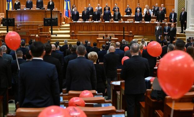 ce-nu-s-a-vazut-la-tv-la-dezbaterea-motiunii-de-cenzura