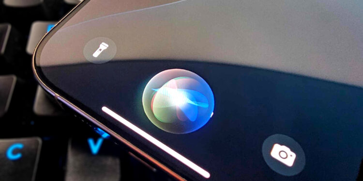 apple-amana-imbunatatirile-pentru-siri:-va-dura-mai-mult-decat-ne-am-asteptat