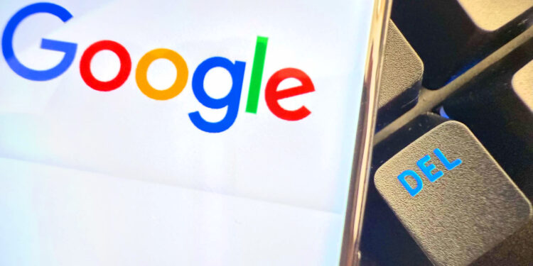 cum-sa-iti-stergi-rapid-si-usor-datele-personale-de-pe-google