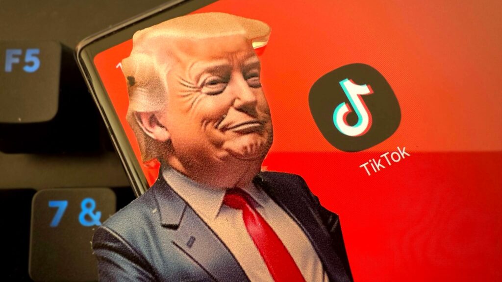 trump-dezvaluie-patru-clienti-interesati-sa-cumpere-tiktok