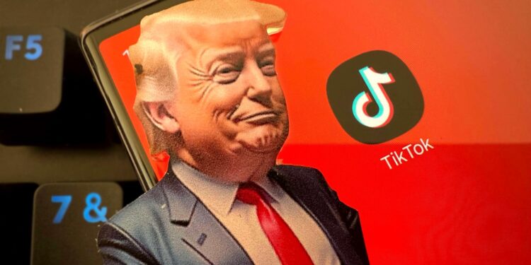 trump-dezvaluie-patru-clienti-interesati-sa-cumpere-tiktok
