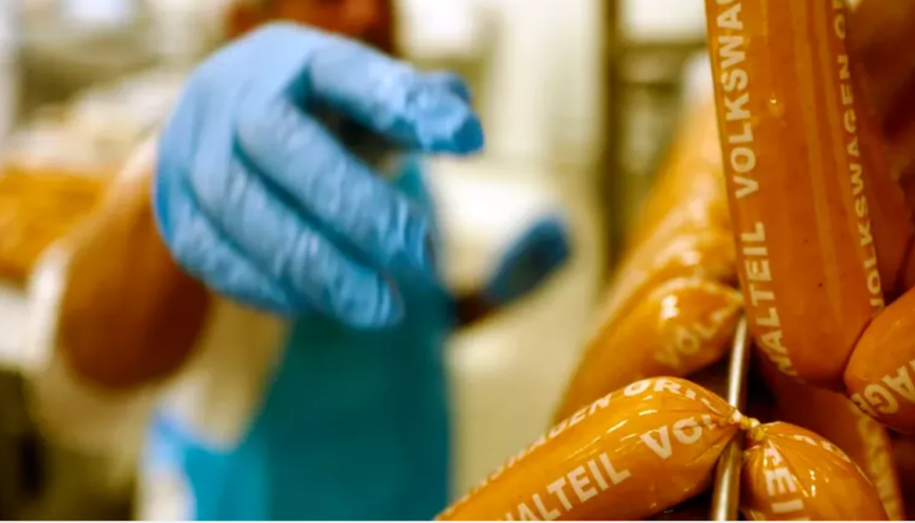 currywurst-volkswagen,-o-noua-marca-a-gigantului-auto,-salveaza-profitul-companie