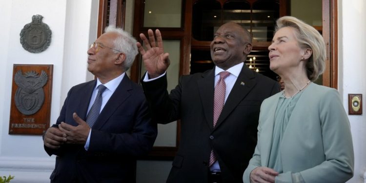 ue-intensifica-parteneriatul-strategic-cu-africa-de-sud,-pe-fondul-tensiunilor-cu-statele-unite