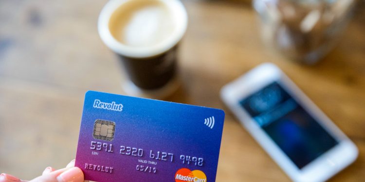 revolut-introduce-3-noi-functii:-ce-faci-daca-iti-pierzi-telefonul