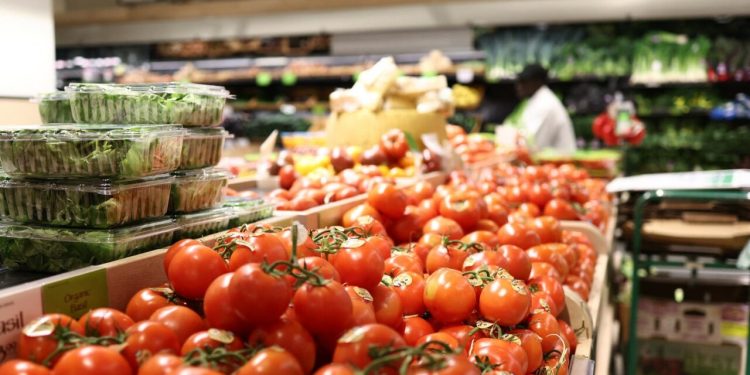 rosii-romanesti-doar-cu-numele,-vandute-la-preturi-mari-in-pietele-din-bucuresti