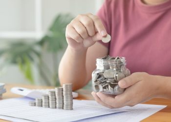 nu-este-pacaleala!-romanii-care-vor-plati-rate-mai-mici-de-la-1-aprilie