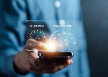 internetul-care-depaseste-imaginatia:-402-terabiti-pe-secunda-prin-fibra-optica-standard