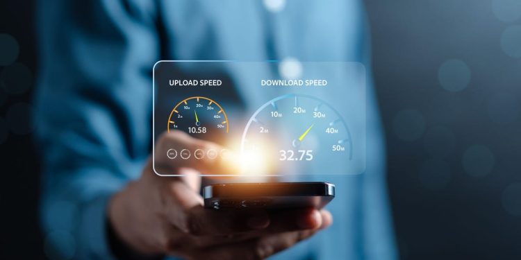 internetul-care-depaseste-imaginatia:-402-terabiti-pe-secunda-prin-fibra-optica-standard