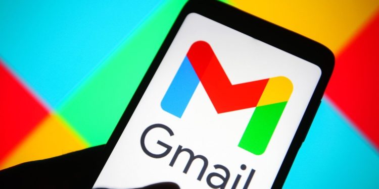 cum-te-ajuta-gmail-sa-ti-faci-ordine-in-email:-solutia-pentru-haosul-din-casuta-ta