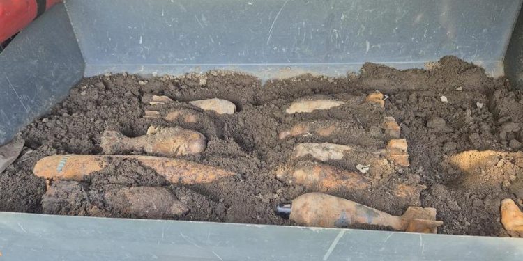 munitie-neexplodata,-descoperita-intr-o-padure-din-iasi-–-hotnews.ro