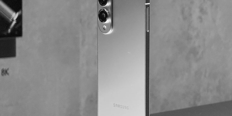 poate-fi-cel-mai-subtire-smartphone-de-la-samsung:-ce-stim-despre-galaxy-s25-edge,-ce-stie-sa-faca