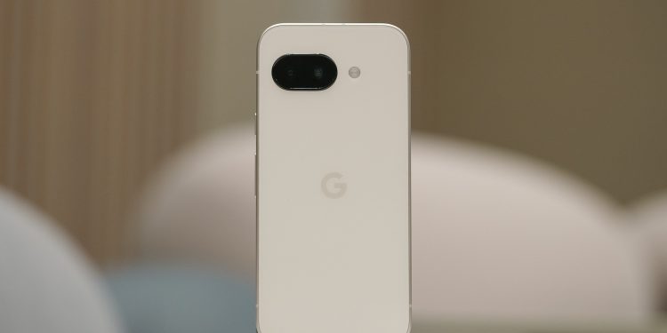 google-pixel-9a-vine-cu-o-functie-neasteptata:-bateria-se-va-incarca-mai-putin,-in-timp