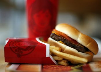 un-nou-restaurant-american-de-fast-food-deschide-in-romania