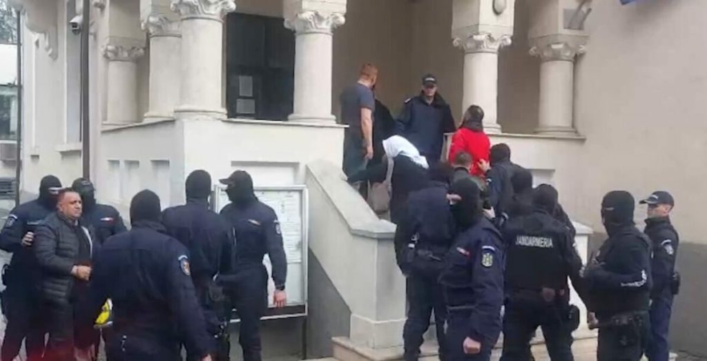 bercea-mondial-petrece-pastele-in-arest-preventiv.-fiii-sai-sunt-liberi