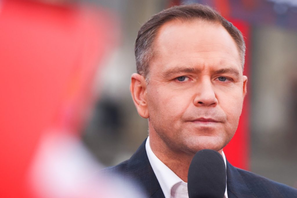 presedintele-ales-al-poloniei,-mesaj-pentru-nicusor-dan-–-hotnews.ro