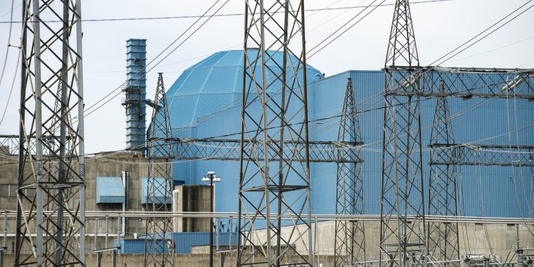 meta,-compania-lui-mark-zuckerberg,-a-investit-intr-o-centrala-nucleara-–-hotnews.ro