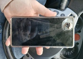 soldat-ucrainean-salvat-dintr-o-explozie-de-telefonul-mobil.-detaliul-tehnic-care-a-contat