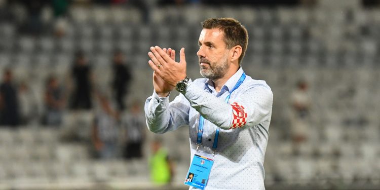 superliga:-antrenorul-lui-dinamo-a-confirmat-ca-vrea-un-fotbalist-de-la-nationala-–-hotnews.ro