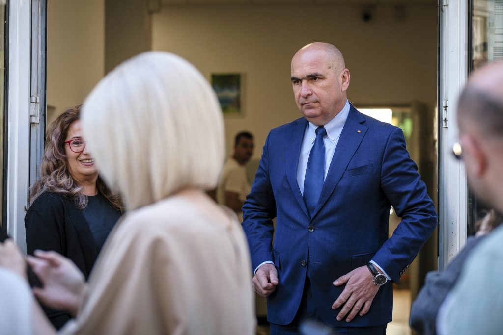 cea-mai-noua-varianta-pentru-noul-guvern-ilie-bolojan-suspans-la-doua-ministere-cheie-–-hotnews.ro