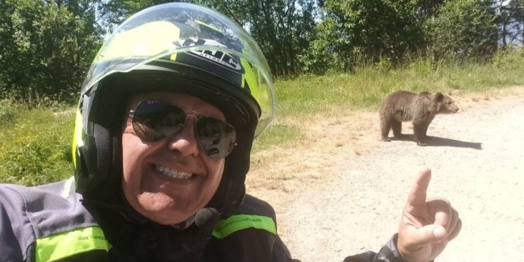 ultimele-imagini-cu-motociclistul-omorat-de-urs,-pe-transfagarasan