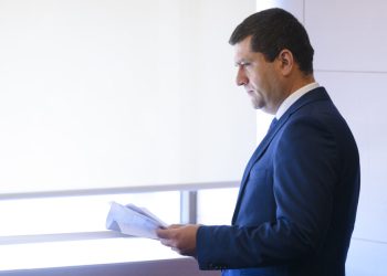 ministrul-economiei:-romania-e-un-pacient-bolnav-astazi-pe-un-pat-de-terapie-intensiva