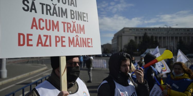 fnsa,-mars-de-protest-la-palatul-parlamentului.-care-sunt-nemultumirile-sindicalistilor?