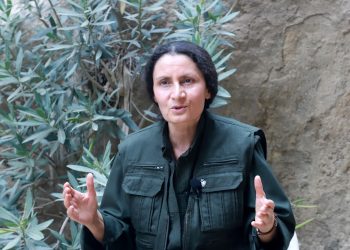 militantii-kurzi-vor-sa-intre-in-politica-in-turcia,-dupa-decenii-de-insurgenta-–-hotnews.ro