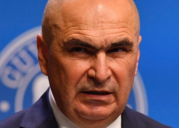 bolojan:-vom-incerca-sa-fim-in-serviciul-romaniei-si-sa-nu-dezamagim-in-perioada-urmatoare