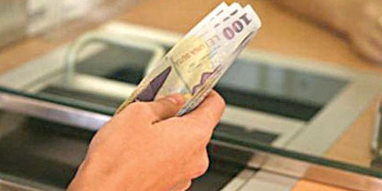 analisti-financiari:-impozitele-dublate-pe-cifra-de-afaceri-se-vor-regasi-in-dobanzile-clientilor