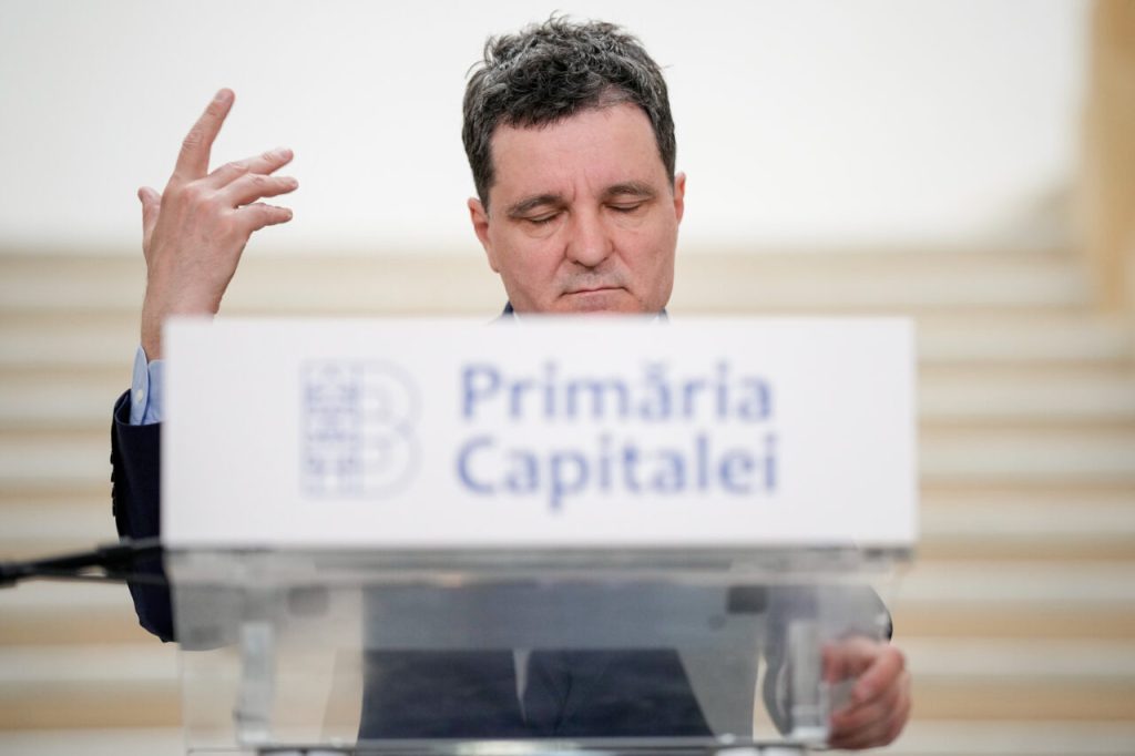 exclusiv-|-nicusor-dan-nu-a-„plecat”-definitiv-din-primaria-capitalei