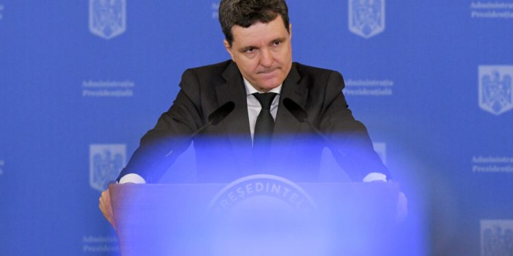 prima-reactie-a-lui-nicusor-dan-in-cazul-scandalului-dragos-anastasiu:-e-o-problema-mare