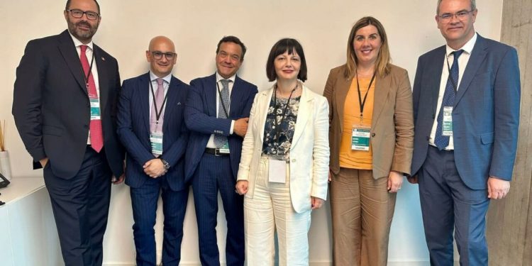 (p)-externalizarea:-de-la-fenomen-la-parteneriat-strategic-intre-italia-si-romania