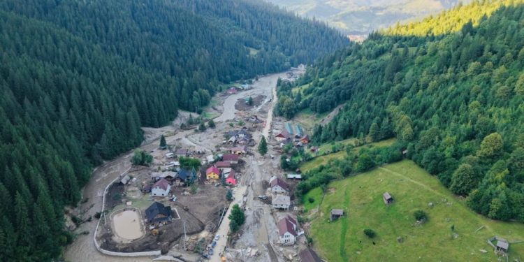 incepe-reconstructia-caselor-la-brosteni