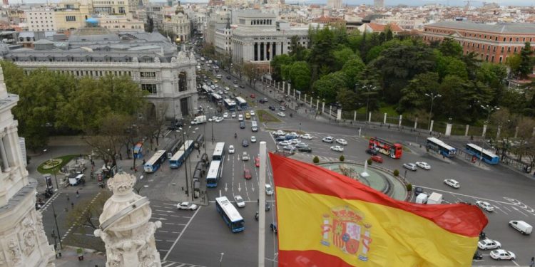 spania-a-devenit-un-refugiu-pentru-americanii-care-fug-de-trump:-nu-ne-vom-intoarce-in-sua