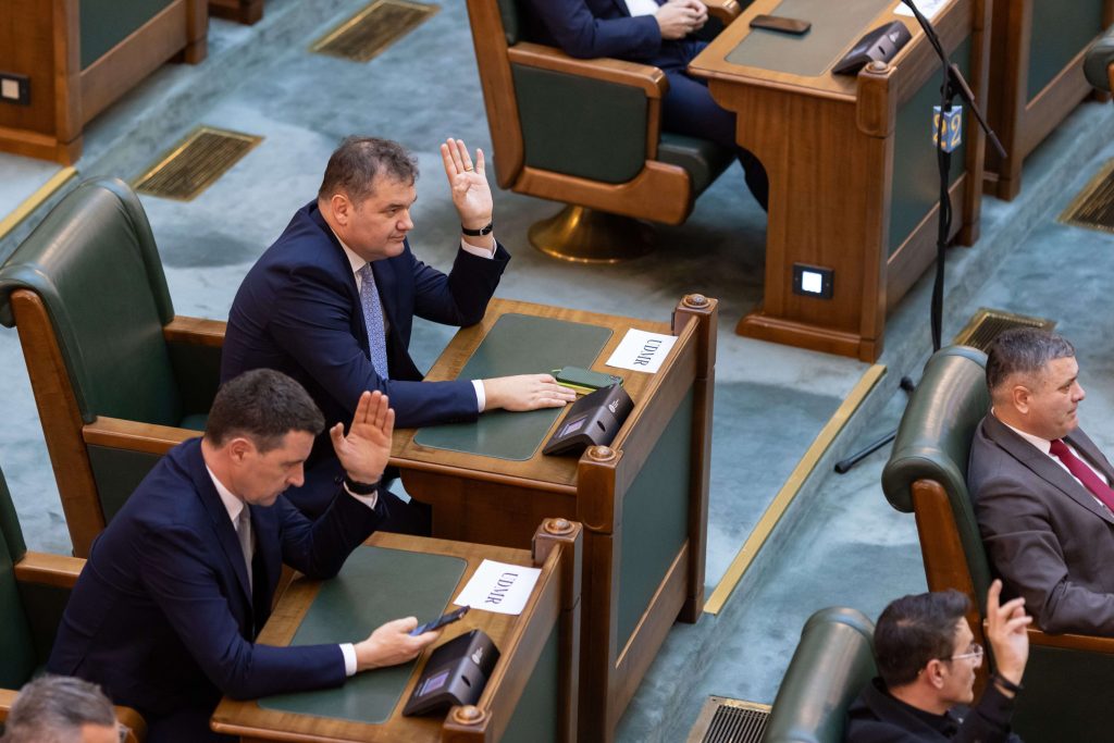 lider-udmr,-despre-eventuala-iesire-a-psd-de-la-guvernare:-asta-ne-ar-mai-lipsi-acum-–-hotnews.ro