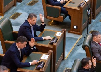 lider-udmr,-despre-eventuala-iesire-a-psd-de-la-guvernare:-asta-ne-ar-mai-lipsi-acum-–-hotnews.ro