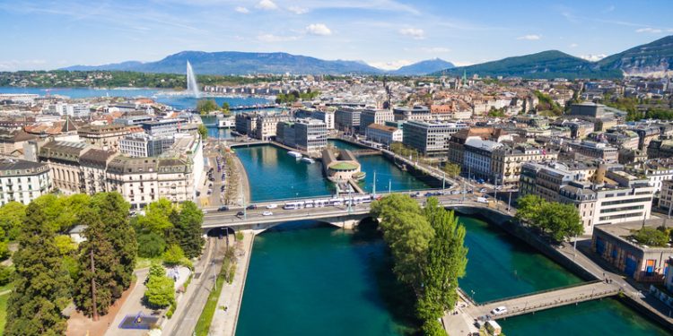 un-mare-oras-din-europa-ofera-transport-gratuit-in-premiera,-din-cauza-poluarii-record-–-hotnews.ro