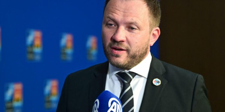 diplomat-rus,-expulzat-din-estonia,-pe-fondul-unor-interferente-si-infractiuni-impotriva-statului