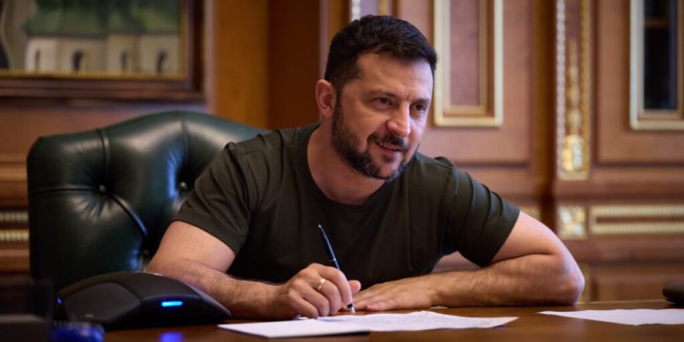 zelenski-avertizeaza-asupra-unor-atacuri-rusesti-mai-puternice-in-perioada-urmatoare