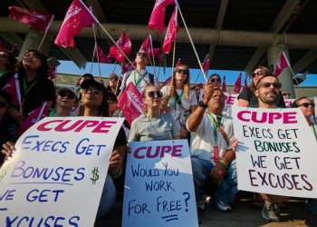 guvernul-canadian-ia-masuri-pentru-a-pune-capat-grevei-air-canada