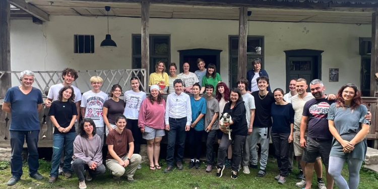 nicusor-dan-continua-periplul-prin-tara:-vizita-surpriza-astazi-–-hotnews.ro