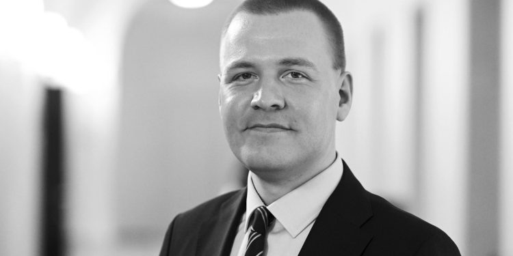 un-legiuitor-a-murit-in-parlamentul-finlandei-avea-30-de-ani-–-hotnews.ro