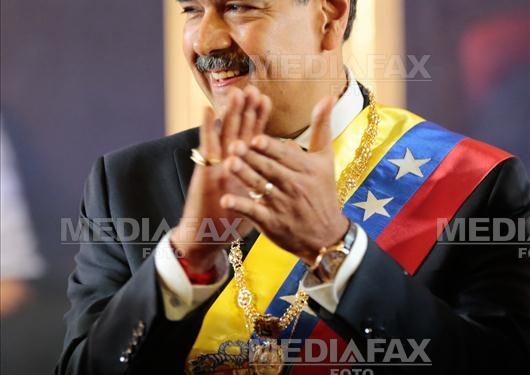 venezuela-trimite-trupe-la-granita-ca-raspuns-la-desfasurarea-de-nave-de-razboi-americane