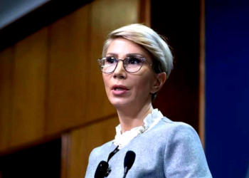 raluca-turcan:-oare-cine-vrea-sa-ia-comisioane-de-pe-urma-pensiilor-private-ale-romanilor?