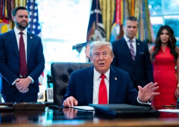 administratia-trump-ofera-agentiei-pentru-imigratie-acces-la-spyware-israelian