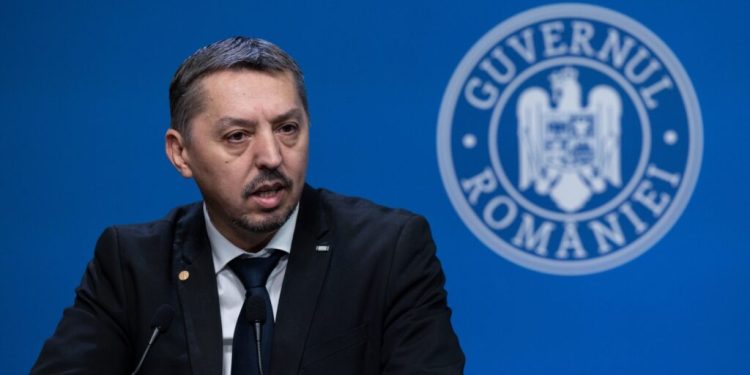 mesajul-ministrului-educatiei-la-inceperea-scolii:-ii-asteptam-luni-pe-copii-si-parinti