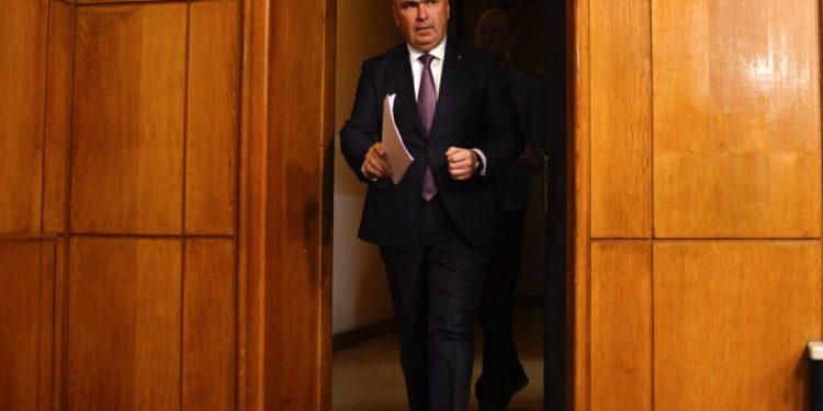 ilie-bolojan,-intrevedere-cu-delegatia-fmi:-cand-s-ar-inregistra-crestere-economica