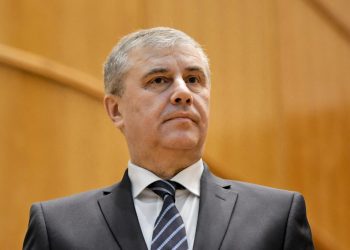 nicusor-dan,-intrebat-daca-il-schimba-pe-seful-spp,-lucian-pahontu:-nu-am-analizat-inca