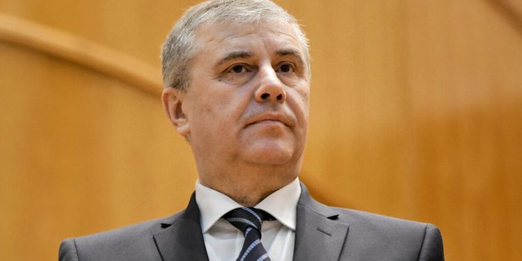 nicusor-dan,-intrebat-daca-il-schimba-pe-seful-spp,-lucian-pahontu:-nu-am-analizat-inca