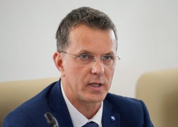 ministrul-apararii,-in-vizita-la-santierul-naval-damen:-parteneriat-de-succes